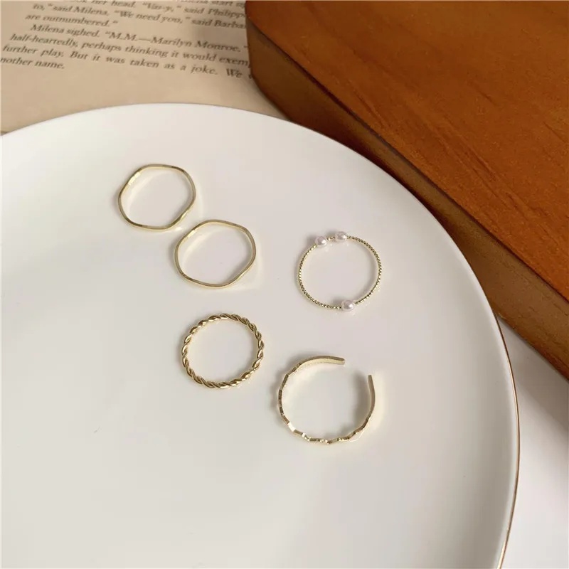 5pcs/set Ring Female Japanese Korean Style Simple Three Pearl Wavy Combination Ring Personality Ring Net Red Tail Ring Jewelry 5pcs/set Ring Female Japanese Korean Style Simple Three Pearl Wavy Combination Ring Personality Ring Net Red Tail Ring Jewelry