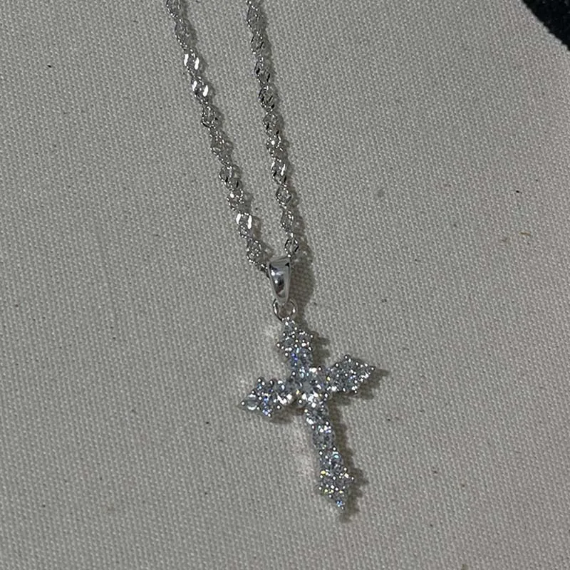 Shiny Crystal Zircon Cross Pendant Necklace for Women Girls Punk Silver Color Thin Chain Necklace Party Jewelry Birthday Gift Shiny Crystal Zircon Cross Pendant Necklace for Women Girls Punk Silver Color Thin Chain Necklace Party Jewelry Birthday Gift