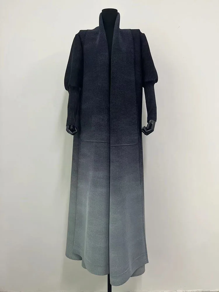 LANMREM Pleated Robe Trench Coat Women V Neck Full Sleeve Gradient Straight Loose New 2025 Trench Coats 32F1169 LANMREM Pleated Robe Trench Coat Women V Neck Full Sleeve Gradient Straight Loose New 2025 Trench Coats 32F1169