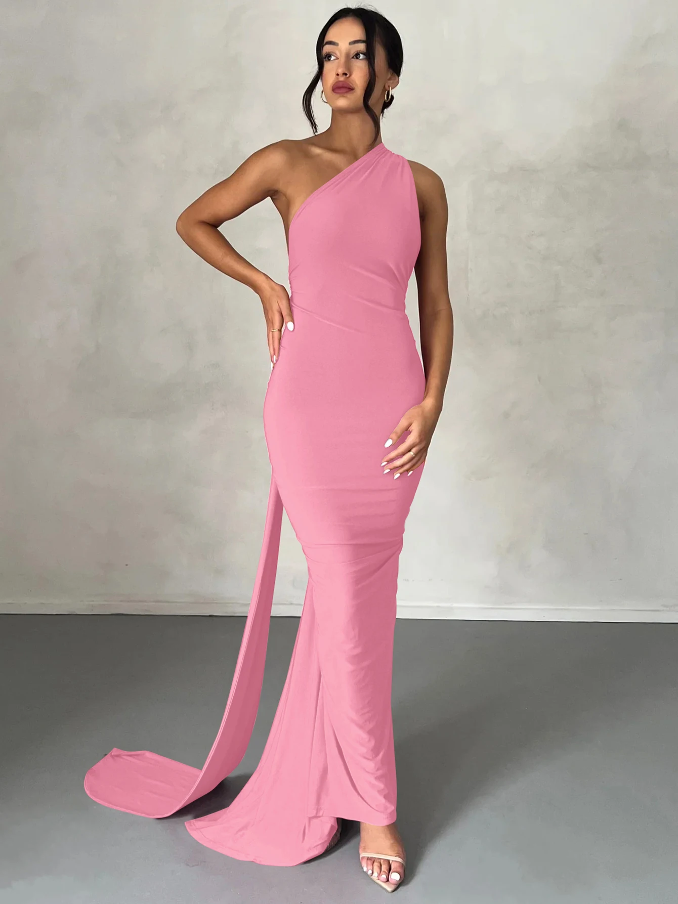 Hugcitar One Shoulder Backless Adjustable Scarf Loop Ruched Sexy Maxi Dress 2025 Women Elegant Y2K Streetwear Festival Outfit Hugcitar One Shoulder Backless Adjustable Scarf Loop Ruched Sexy Maxi Dress 2025 Women Elegant Y2K Streetwear Festival Outfit
