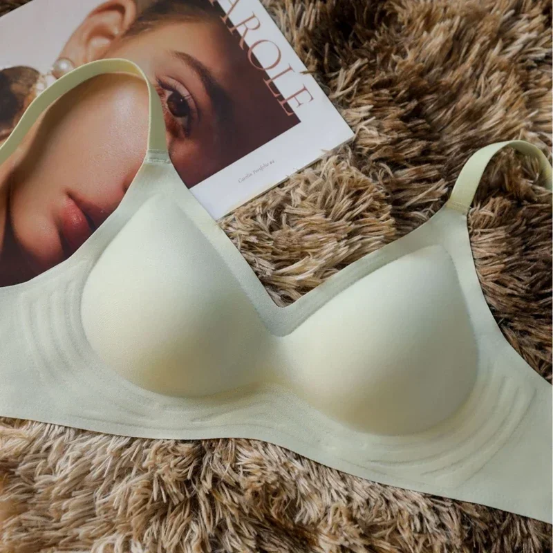 Seamless Underwear For Women With Small Breasts, Push-up, No Rims, Soft Support Sports Bra, Large Breasts, Small And Thin Seamless Underwear For Women With Small Breasts, Push-up, No Rims, Soft Support Sports Bra, Large Breasts, Small And Thin