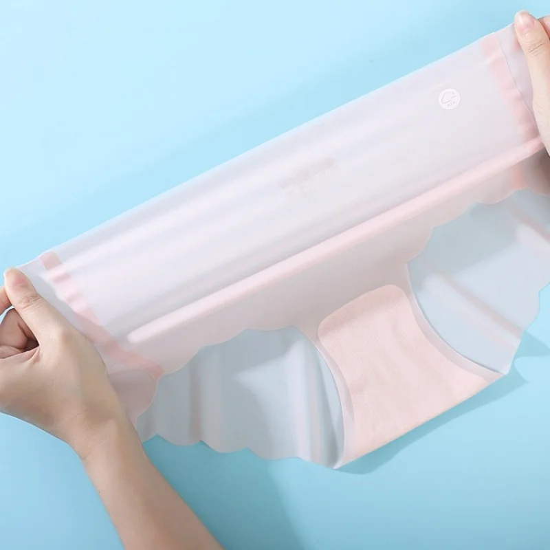 4Pcs/Set Ice Silk Panties Women's Sexy Lingerie Quick Drying Ultra-Thin Seamless Briefs Low Rise Summer Underwear Panties 4Pcs/Set Ice Silk Panties Women's Sexy Lingerie Quick Drying Ultra-Thin Seamless Briefs Low Rise Summer Underwear Panties