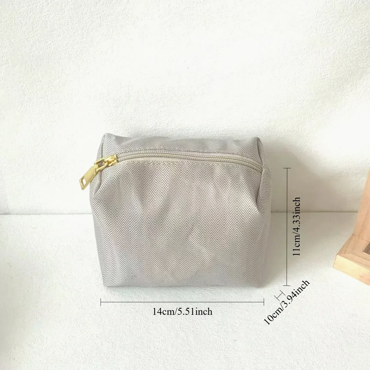 Ladies Handbag Female Bucket Bag Basket Shoulder Bag Travel BagLeather Bucket BagLarge Soft Leather Tote with Lock Daily Ladies Handbag Female Bucket Bag Basket Shoulder Bag Travel BagLeather Bucket BagLarge Soft Leather Tote with Lock Daily