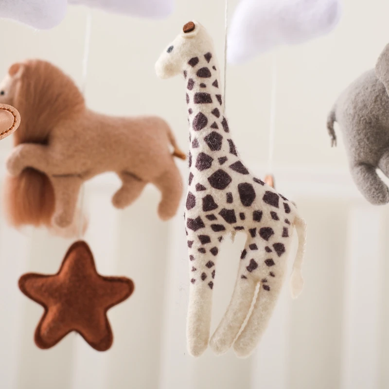 Baby Crib Mobile Wooden Bed Bell Rattle Toy Soft Felt Hot Air Balloon Wind Chime Pendant Newborn Comfort Bed Bell Toys Baby Gift Baby Crib Mobile Wooden Bed Bell Rattle Toy Soft Felt Hot Air Balloon Wind Chime Pendant Newborn Comfort Bed Bell Toys Baby Gift