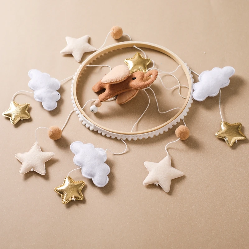 Baby Crib Mobile Wooden Bed Bell Rattle Toy Soft Felt Hot Air Balloon Wind Chime Pendant Newborn Comfort Bed Bell Toys Baby Gift Baby Crib Mobile Wooden Bed Bell Rattle Toy Soft Felt Hot Air Balloon Wind Chime Pendant Newborn Comfort Bed Bell Toys Baby Gift