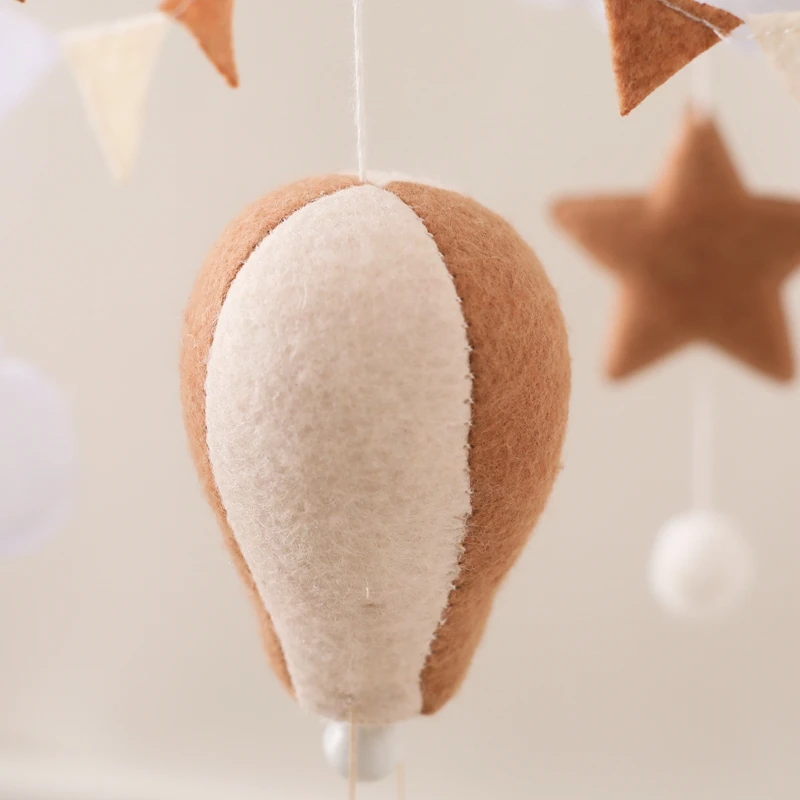 Baby Crib Mobile Wooden Bed Bell Rattle Toy Soft Felt Hot Air Balloon Wind Chime Pendant Newborn Comfort Bed Bell Toys Baby Gift Baby Crib Mobile Wooden Bed Bell Rattle Toy Soft Felt Hot Air Balloon Wind Chime Pendant Newborn Comfort Bed Bell Toys Baby Gift